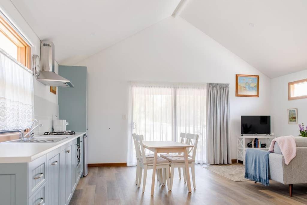 Bird In Hand Cottage, Port Noarlunga Ngoại thất bức ảnh